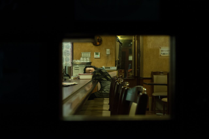 PEOPLE CATEGORY WINNER: Photo: Lay Off Credit: ©​Benedetta Ristori. All rights reserved. Location of Photo: Kyoto, Japan
